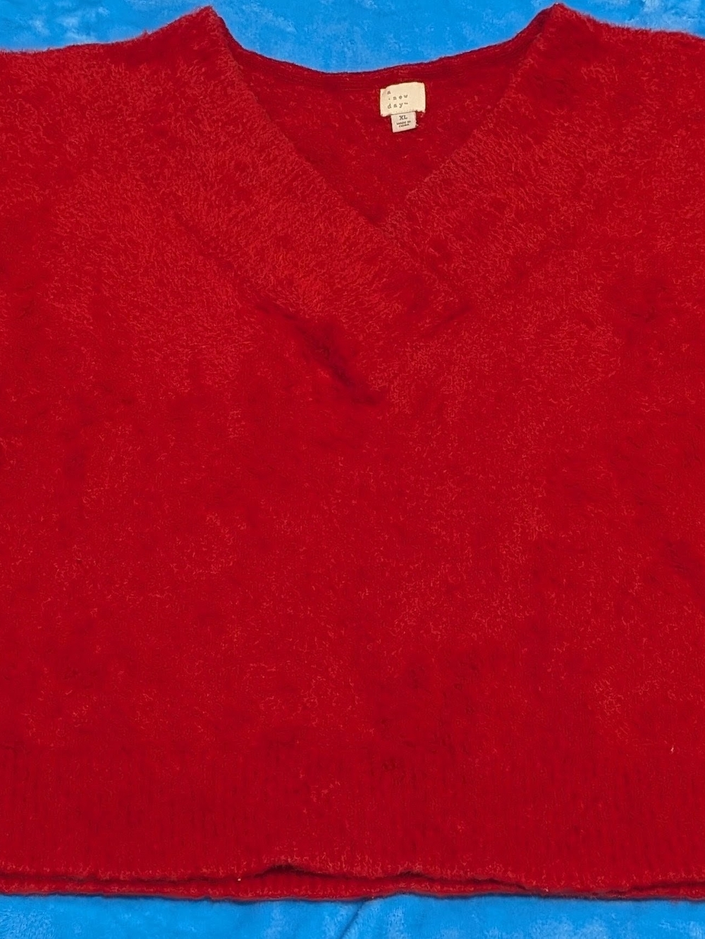 ❤️ Red V-Neck Plush Sweater ❤️